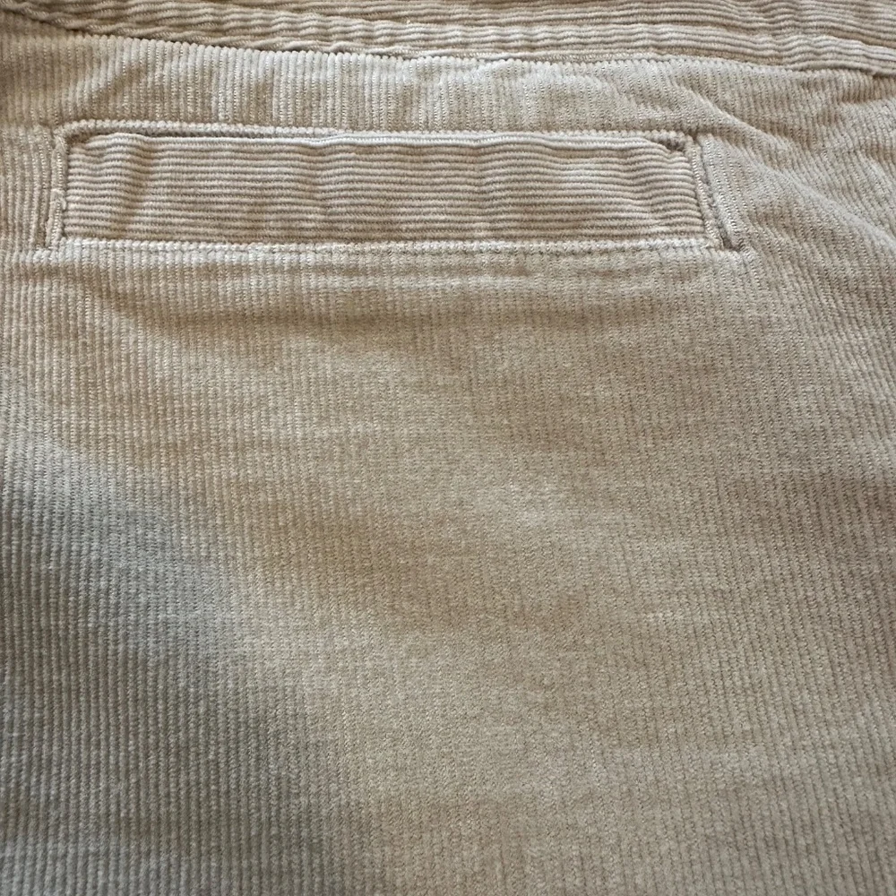 Express Stretch Corduroy Pants - Wide Leg - 7/8R - Picture 15 of 16